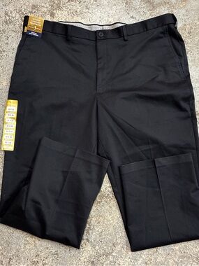 Haggar Black Flat-Front Men's Dress Shorts